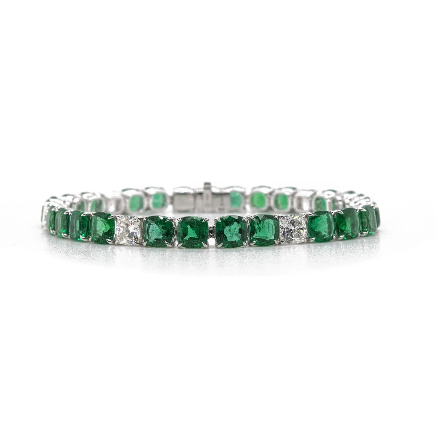 18K White Gold Cushion Emerald and Diamond Tennis Bracelet