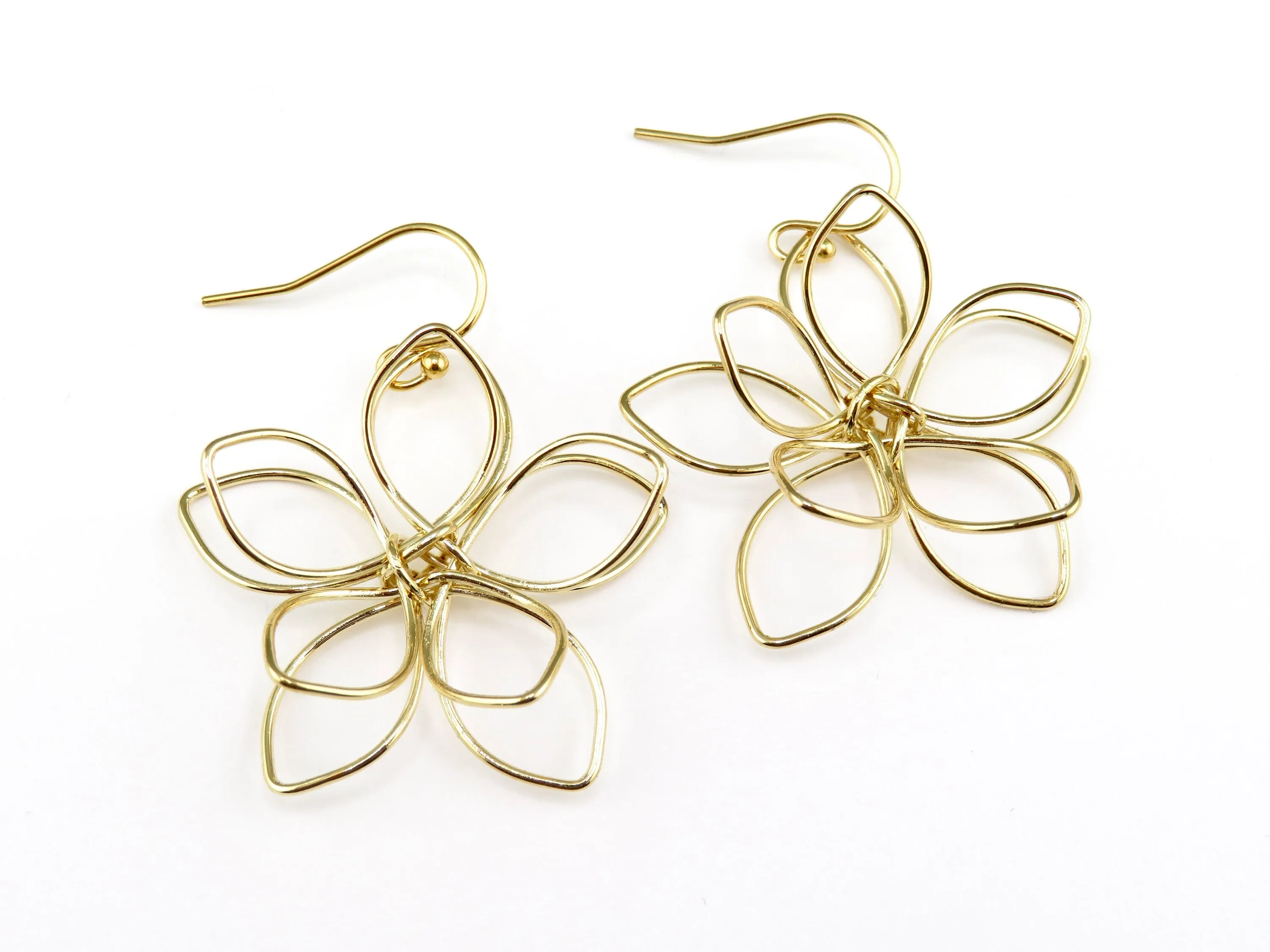 Airy Flower Earrings - Gold