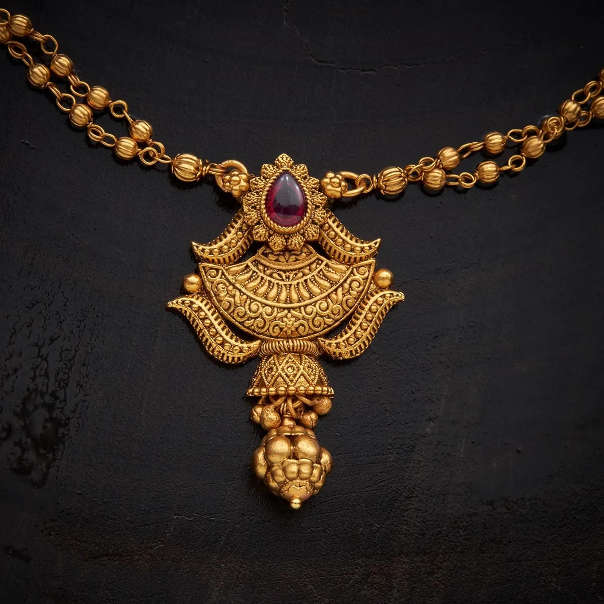 Antique Necklace 137745