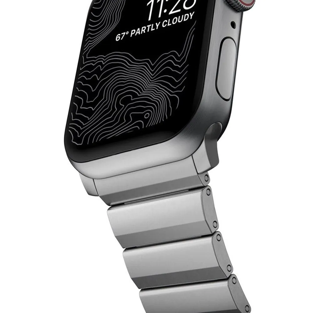 Apple Watch (42/44/SE/45/46/49mm) Nomad Titanium Band Rem - Silver