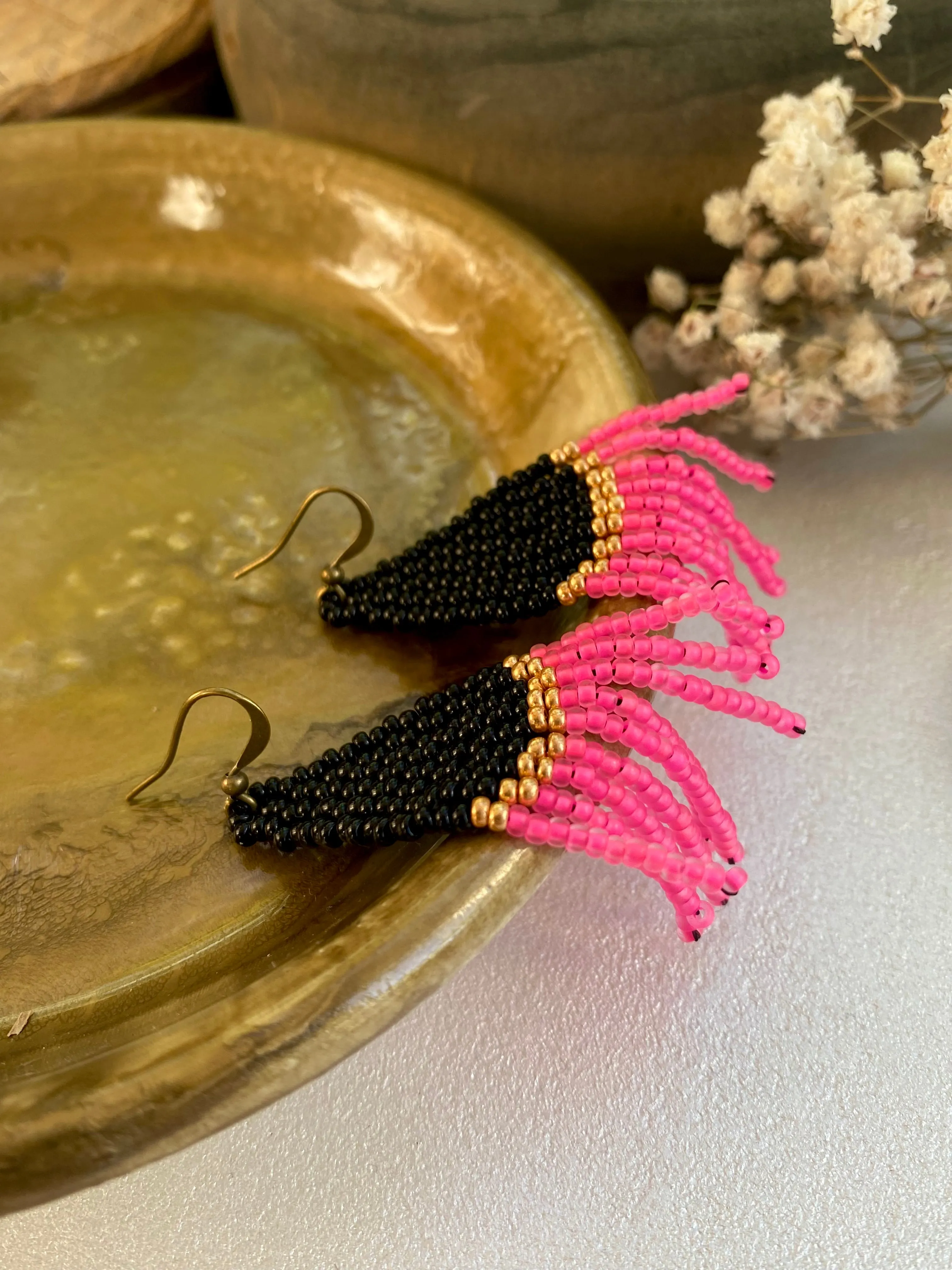 Black Gold Pink Seed Bead Fringe Earrings, Handmade Chandelier Earrings, Aesthetic earrings, Fuchsia Earring, Dangle Statement Earring Boho