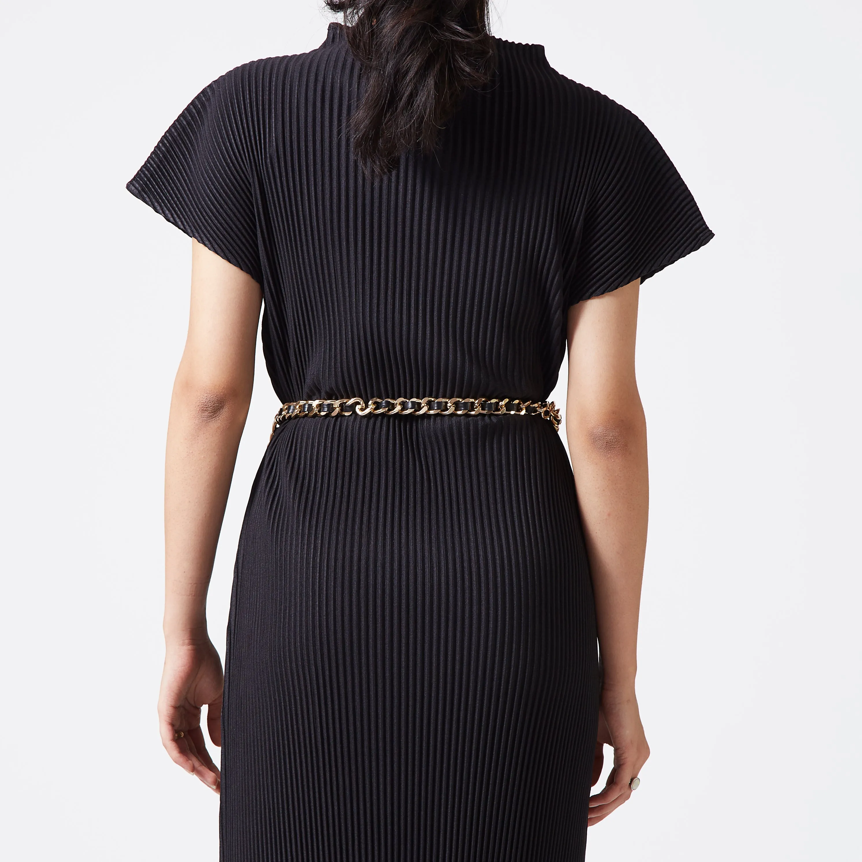 Chunky Faux Leather & Gold Chain Belt