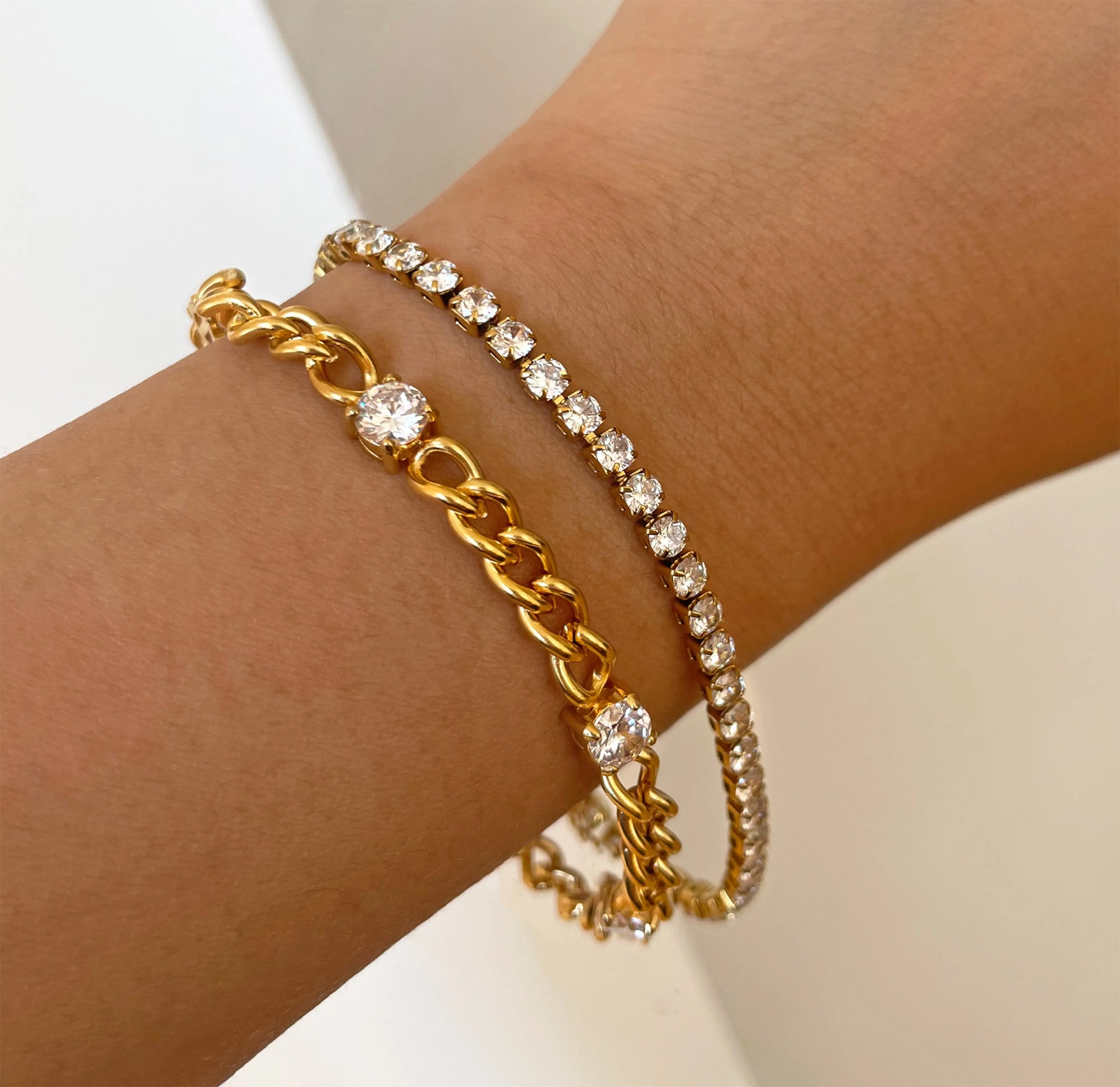 CRU CZ DIAMOND GOLD CHAIN BRACELET