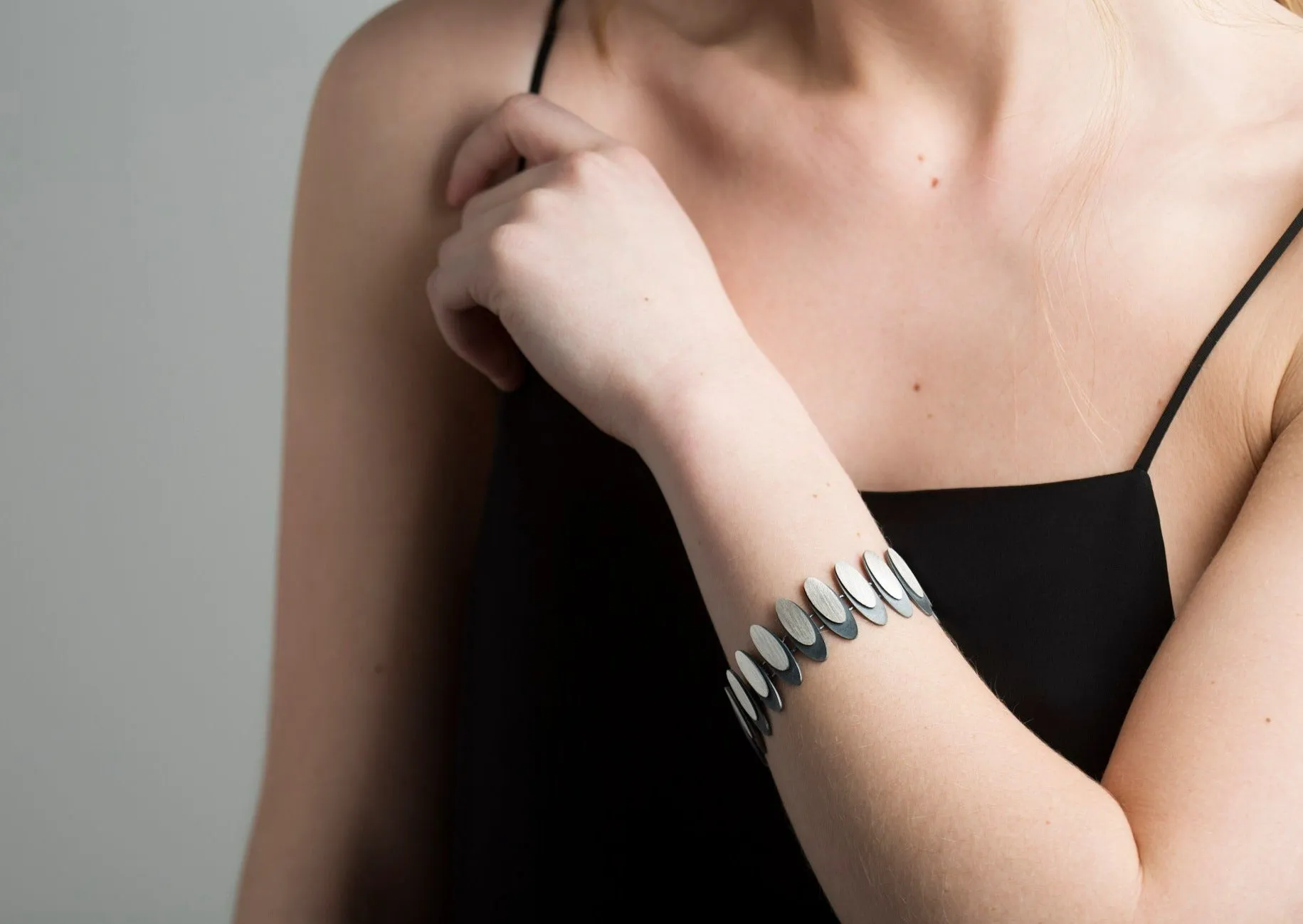 Eclipse Ellipse Link Bracelet