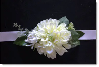 Flower belt Chrysanthemum cluster