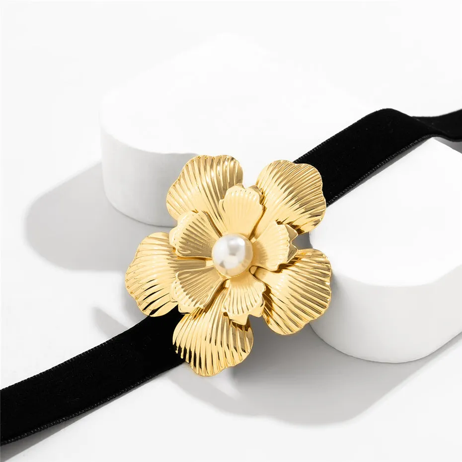 Flytonn-Vanessa Velvet Rose Flower Choker Necklace