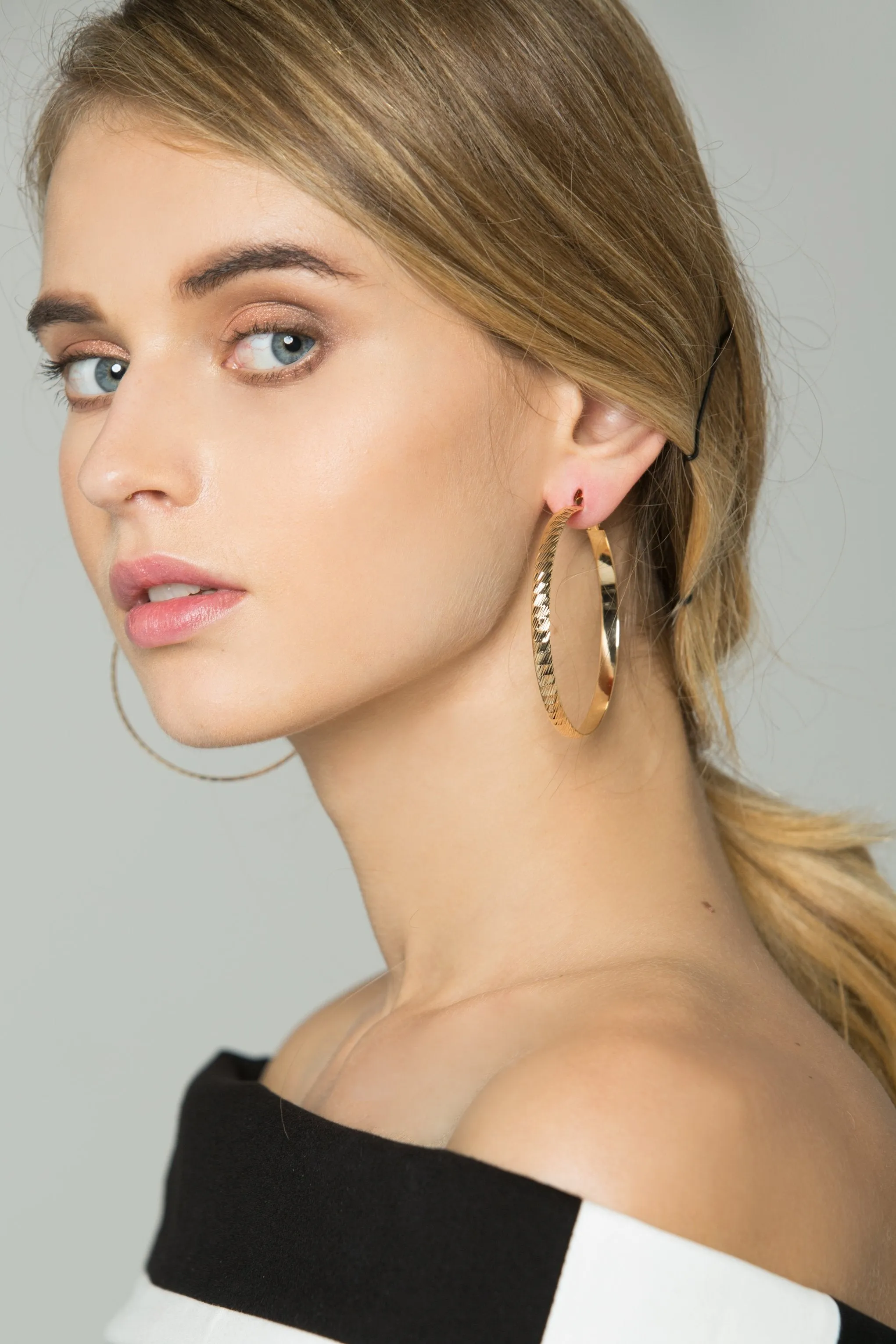 Gold Flat Ribbed Hoop Earrings