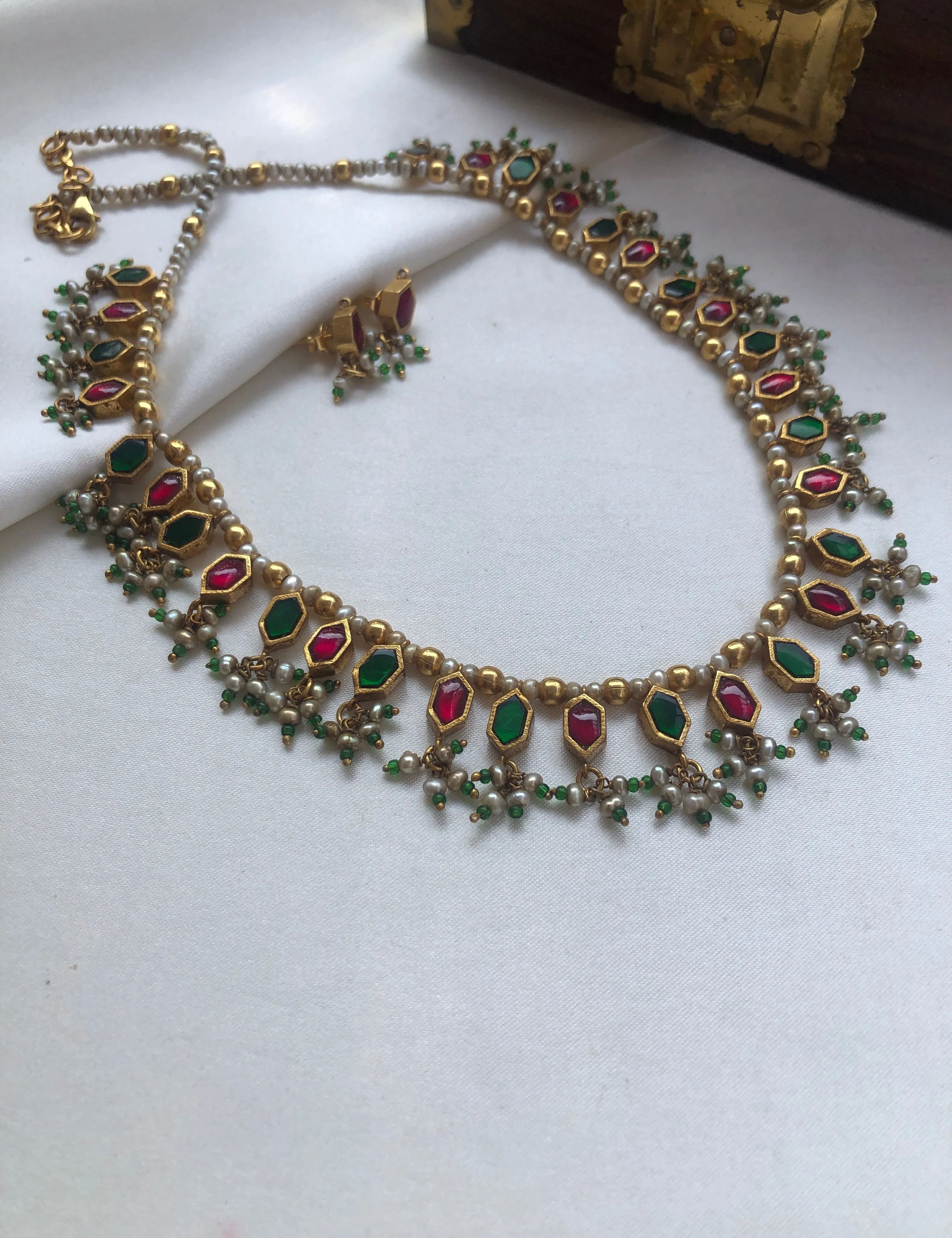 Green & ruby kundan with pearls, SET