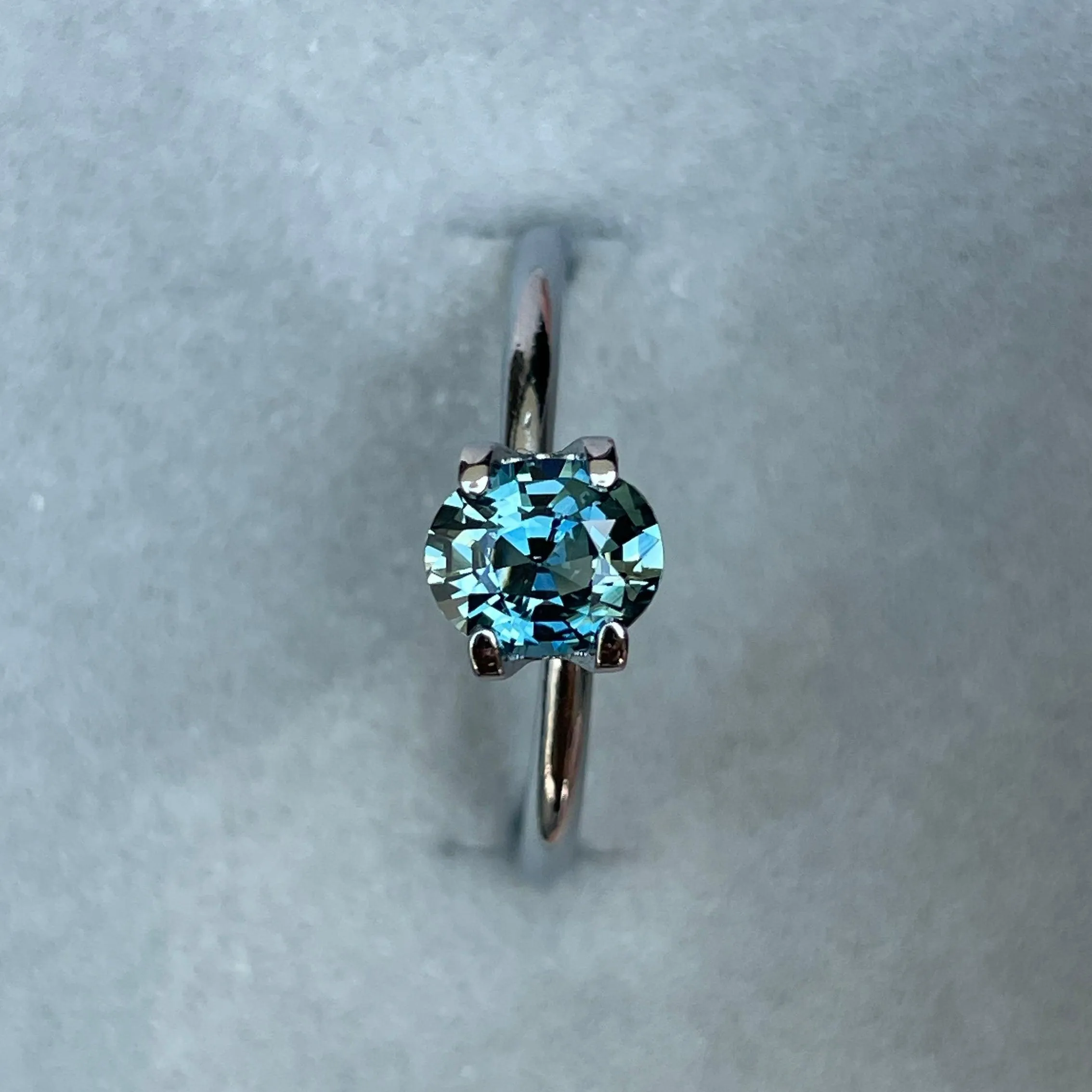 Mermaid Blue Green Sapphire For Ring. 1.00crt