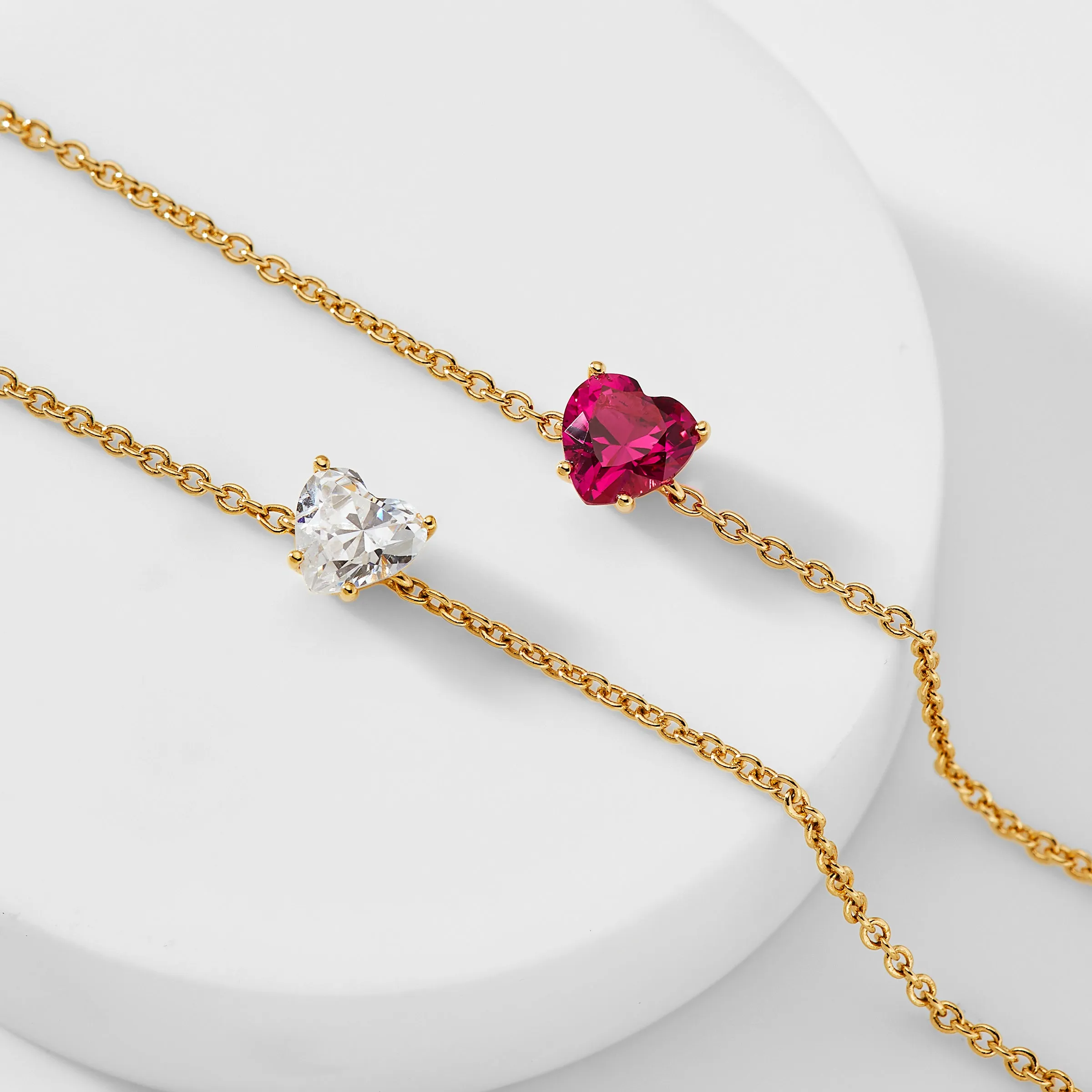 MODERN LOVE SMALL HEART LINE BRACELET