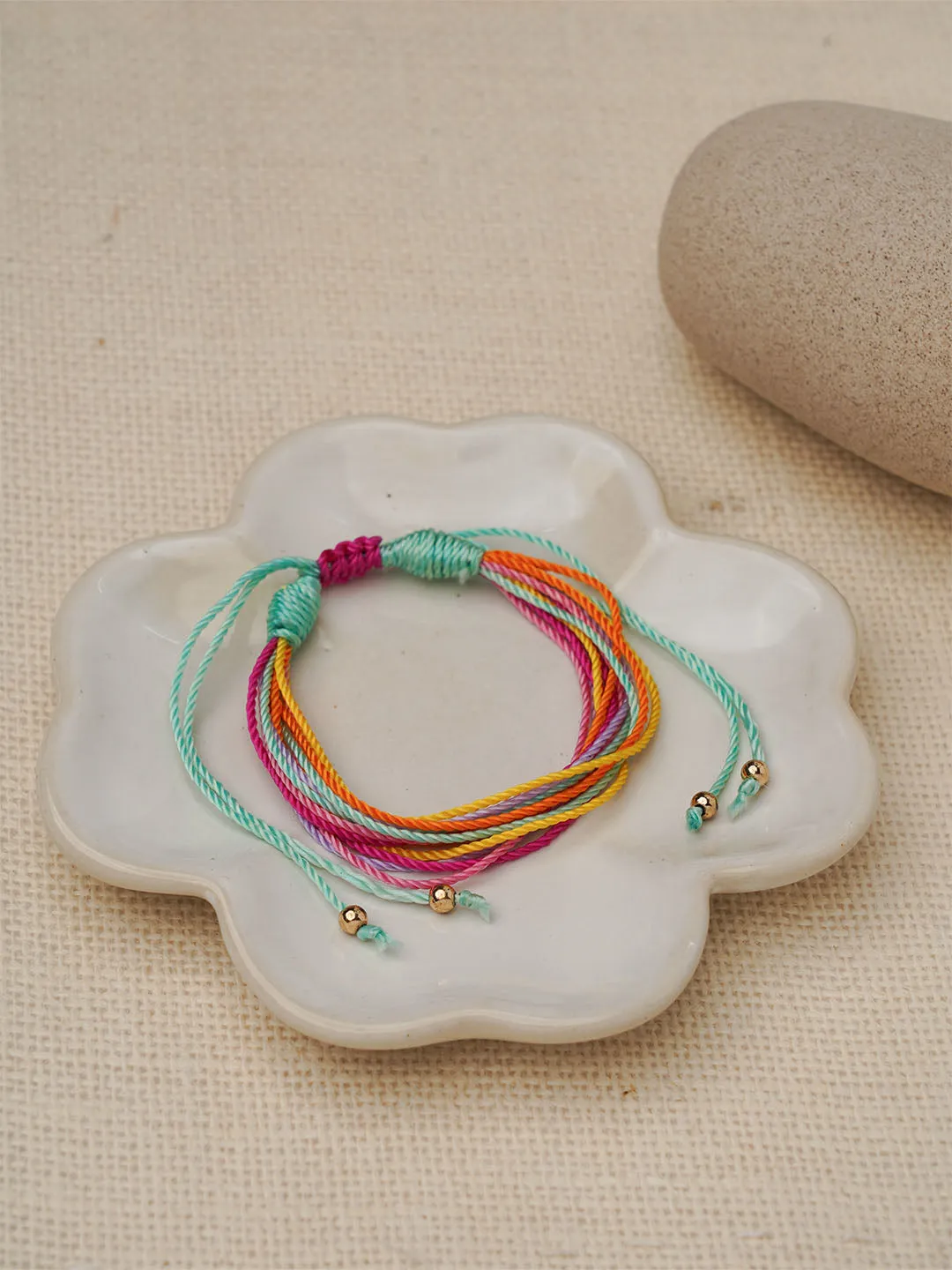 Multi thread bracelet