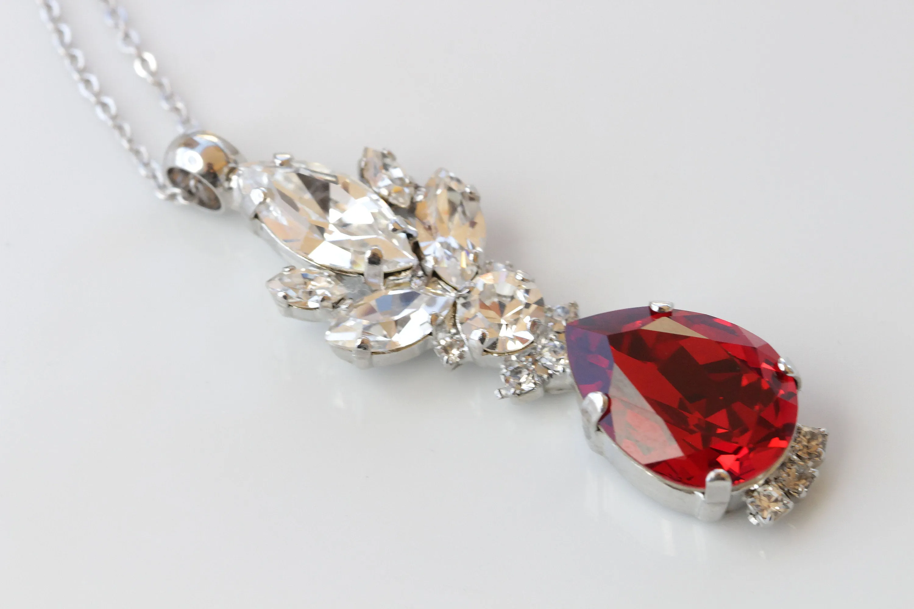 RED LONG EARRINGS