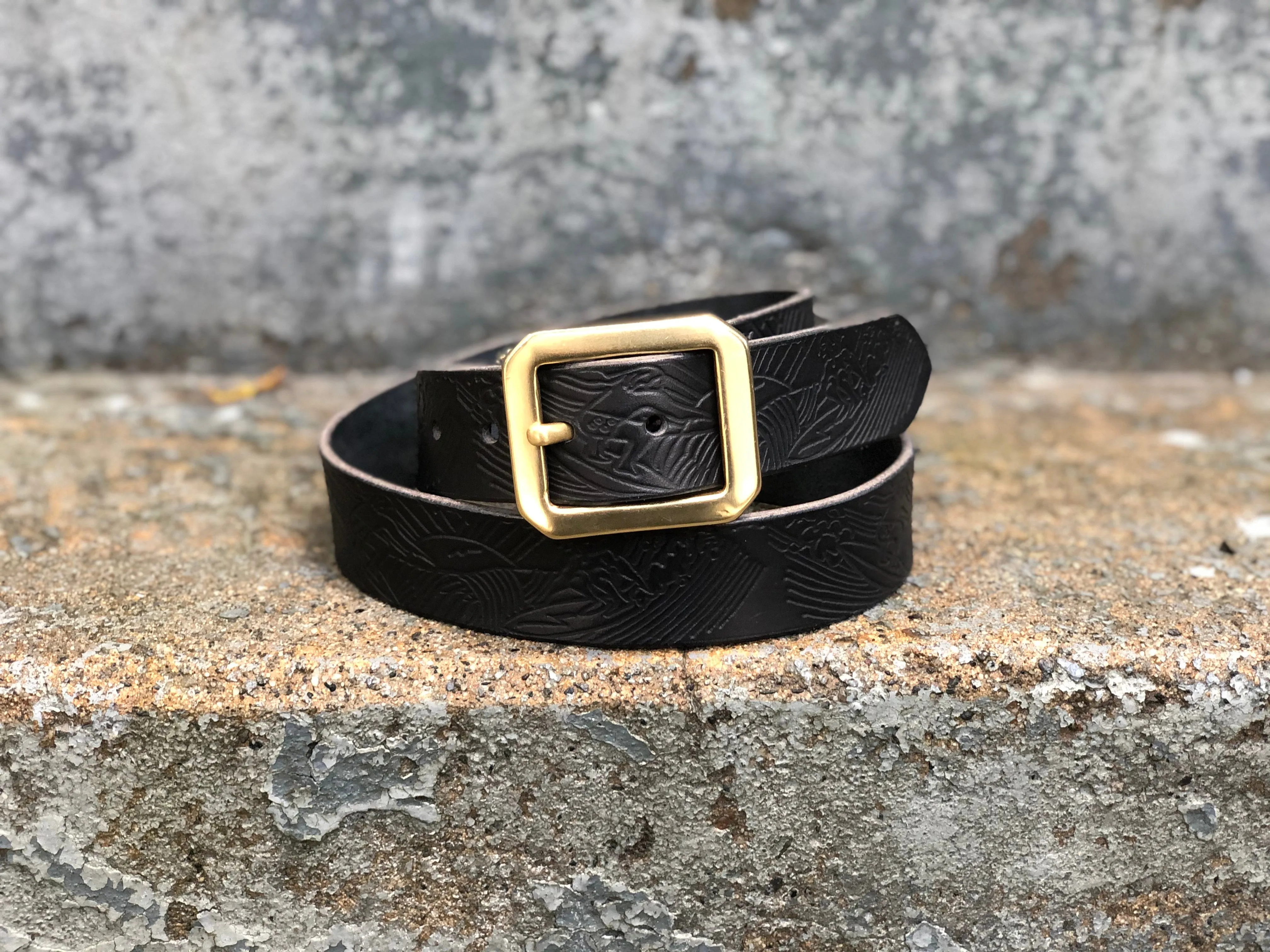 Surfs Up!  Belt (Multiple Leather Colors)