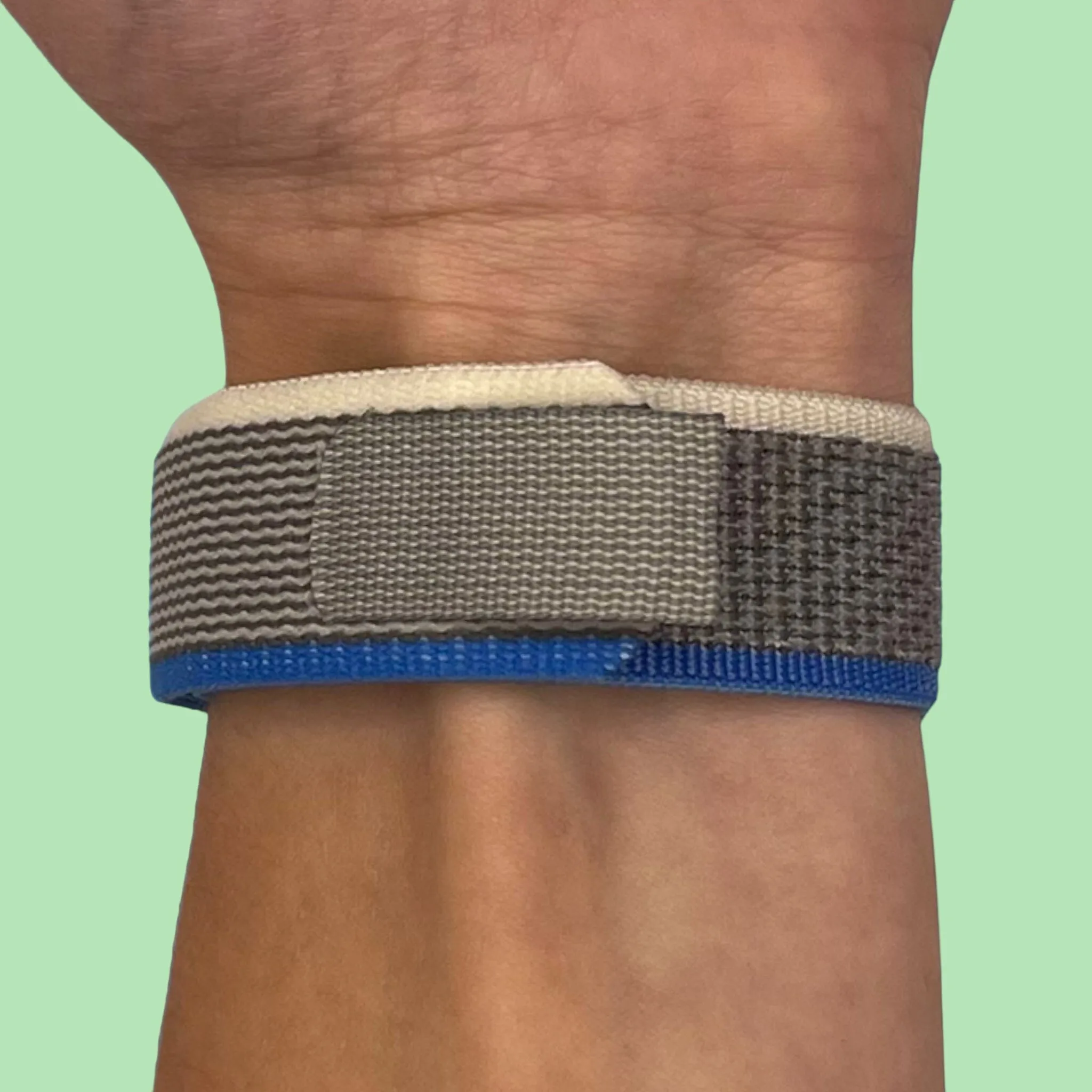 Trail Loop Watch Straps with the Samsung Galaxy Watch 42mm